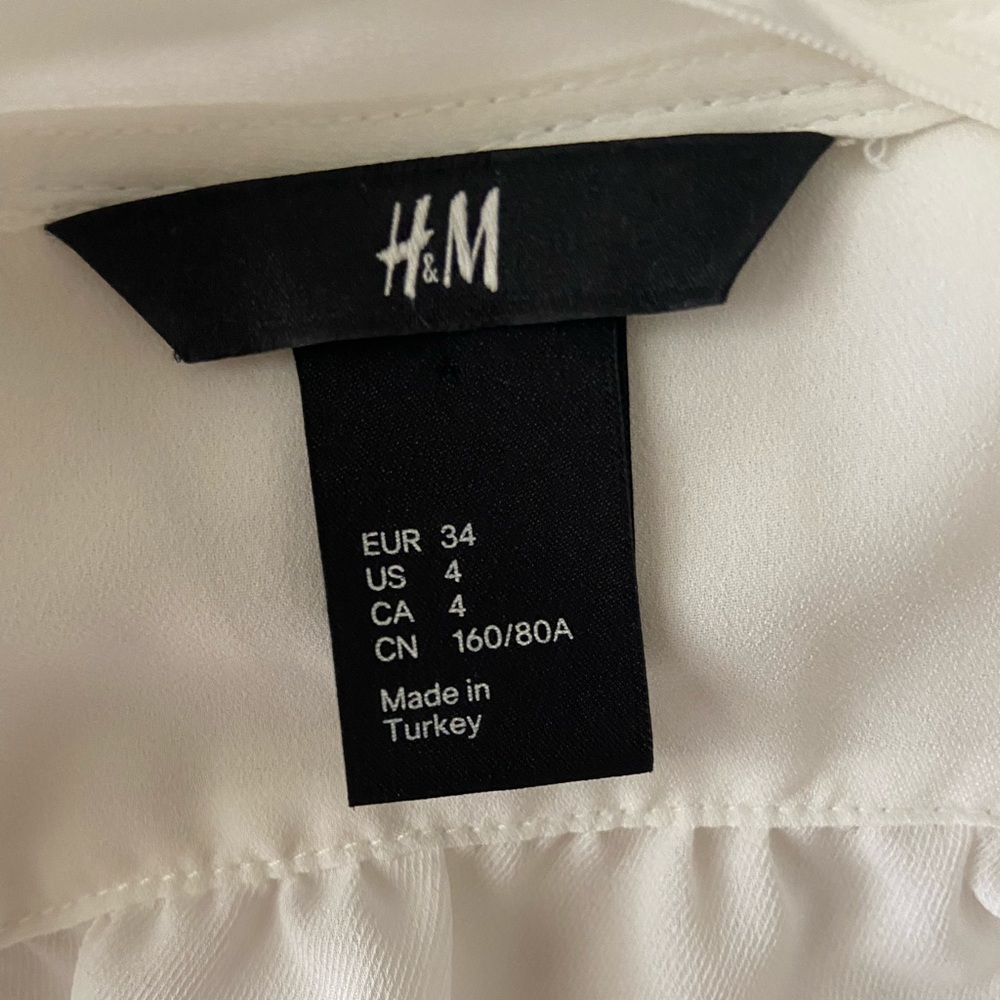 H&M Too - Picture 2 of 3